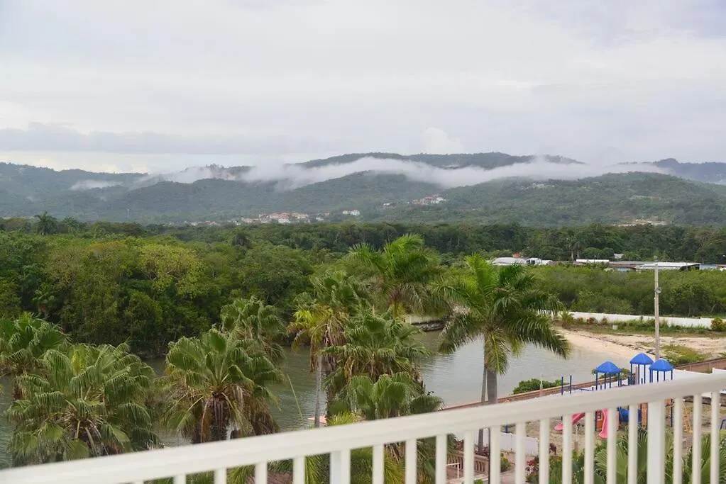 Holiday home 3Bedroom Vacation Condo Resort 3 Ocho Rios Jamaica